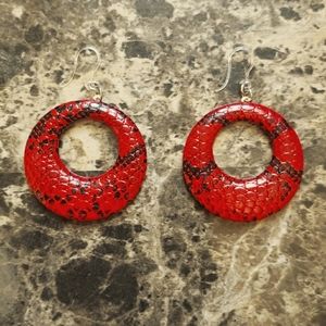 Red snakeskin print hypoallergenic earrings